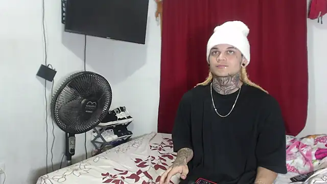 karitto  online show from December 2024 03:27:02 AM