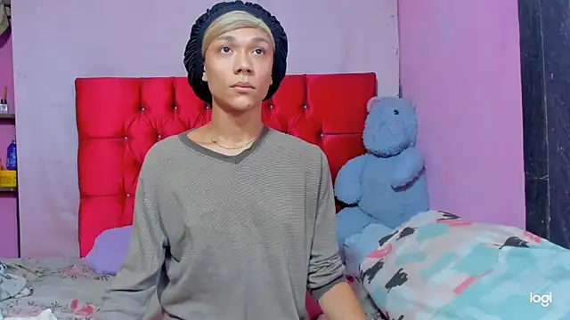 StassieBell online show from March 2026 06:41:03 AM