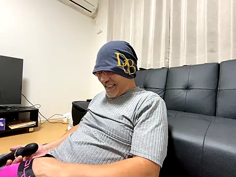 Grandpa29hijii online show from October 2025 01:12:01 PM