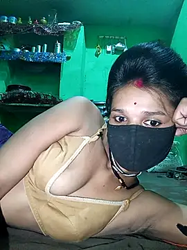 Hoty girl 143 online show from September 2025 01:35:01 PM