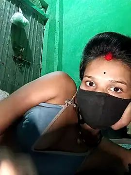 Hoty girl 143 online show from November 2025 12:05:02 PM