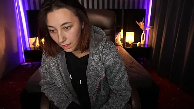 Snapshot of Roxy_Rayy chatting on December 2024 03:08:02 AM Roxy Rayy online show from December 2024 03:08:02 AM