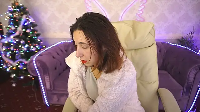 Snapshot of Roxy_Rayy chatting on December 2024 07:43:02 PM Roxy Rayy online show from December 2024 07:43:02 PM