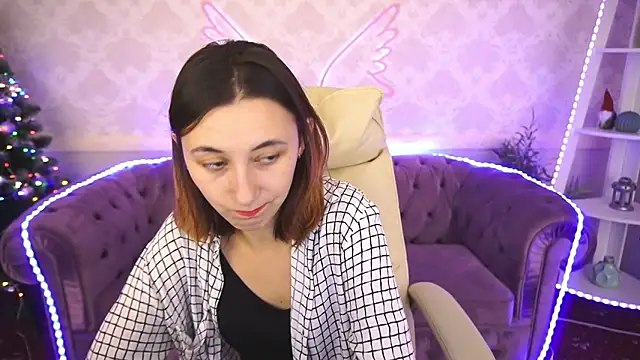 Snapshot of Roxy_Rayy chatting on December 2024 10:54:02 PM Roxy Rayy online show from December 2024 10:54:02 PM