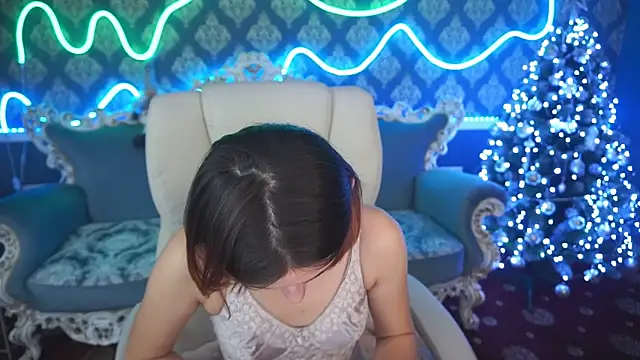 Snapshot of Roxy_Rayy chatting on December 2024 11:03:02 PM Roxy Rayy online show from December 2024 11:03:02 PM