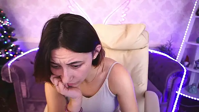 Snapshot of Roxy_Rayy chatting on December 2024 01:34:01 AM Roxy Rayy online show from December 2024 01:34:01 AM