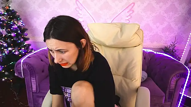 Snapshot of Roxy_Rayy chatting on December 2024 01:56:02 PM Roxy Rayy online show from December 2024 01:56:02 PM