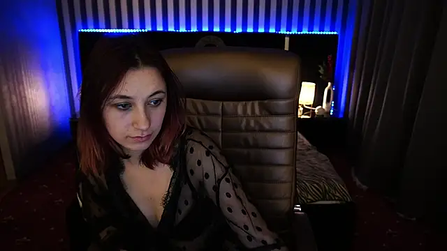 Snapshot of Roxy_Rayy chatting on March 2025 04:45:01 AM Roxy Rayy online show from March 2025 04:45:01 AM