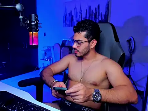 BrunoD31 online show from February 2026 04:53:01 AM