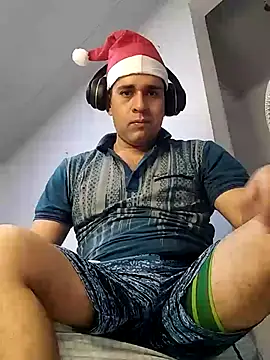 CRISTHIAN GREY01 online show from December 2024 06:28:02 PM