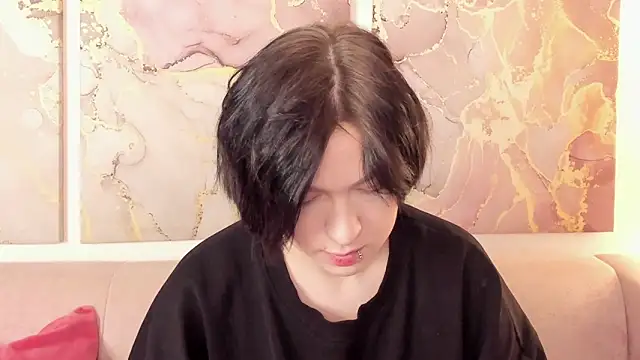 fiamoory online show from November 2025 01:06:02 AM