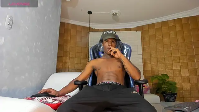 TOWERS21  online show from January 2025 08:22:01 PM