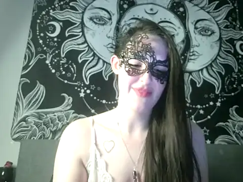 Snapshot of LexiSnowUK chatting on February 2025 07:17:02 PM LexiSnowUK online show from February 2025 07:17:02 PM