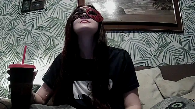 LexiSnowUK online show from April 2026 09:32:02 AM