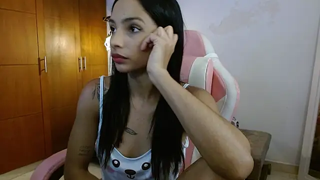 AnnitaSerna  online show from November 2025 04:13:01 AM