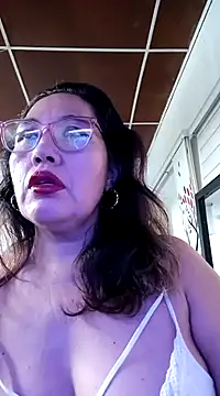 Snapshot of anniecoopeer chatting on February 2025 02:48:02 PM anniecoopeer online show from February 2025 02:48:02 PM