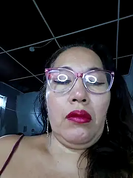 Snapshot of anniecoopeer chatting on March 2025 10:31:02 PM anniecoopeer online show from March 2025 10:31:02 PM