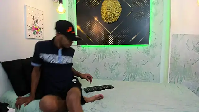 JordanAndAndrew online show from February 2025 07:35:01 PM