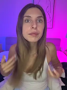 emma05 online show from May 2026 08:44:01 AM