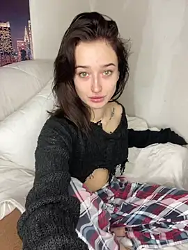 eva and adam1 online show from January 2026 05:26:01 PM