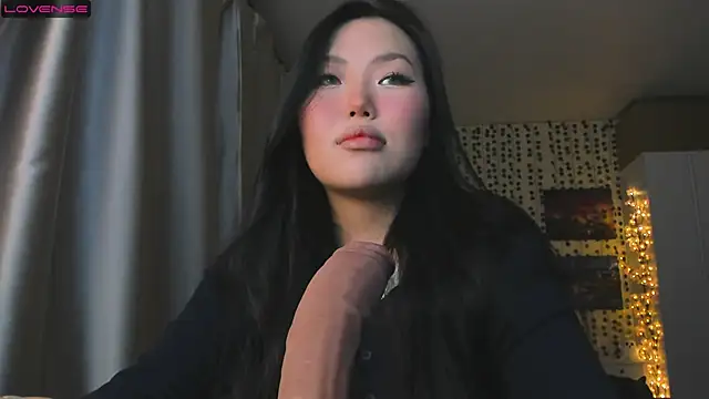 uko sa online show from December 2025 04:26:01 PM