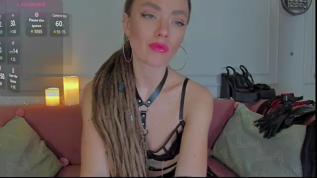 KellyFouler online show from February 2025 01:32:01 PM