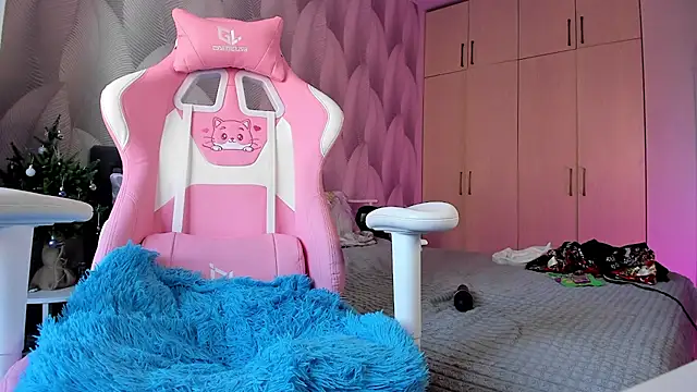 Bambiii bby online show from January 2025 09:24:02 AM