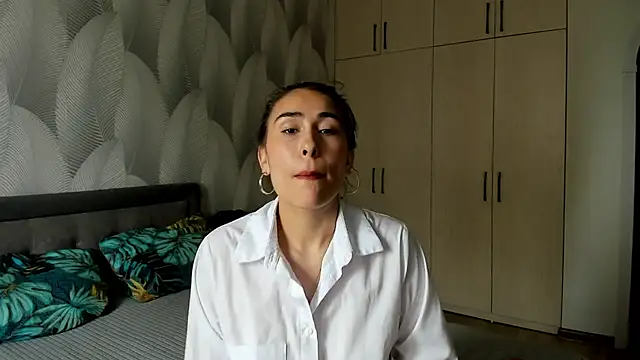 Bambiii bby online show from July 2026 06:42:01 AM