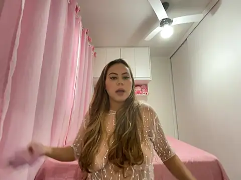 lariic online show from March 2025 12:36:02 PM