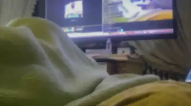 emylolo9 online show from December 2024 03:43:01 AM