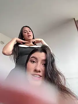 ARITOO  online show from December 2025 04:47:01 PM