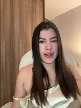 Snapshot of ARITOO_ chatting on June 2026 06:44:01 AM ARITOO online show from June 2026 06:44:01 AM
