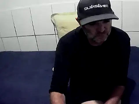 pierdona online show from April 2026 08:39:01 PM