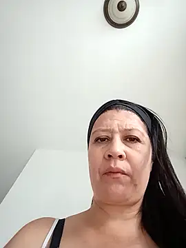 carolina linarez69 online show from October 2025 06:28:02 PM