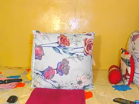 Down to earth girl online show from February 2026 12:12:01 AM