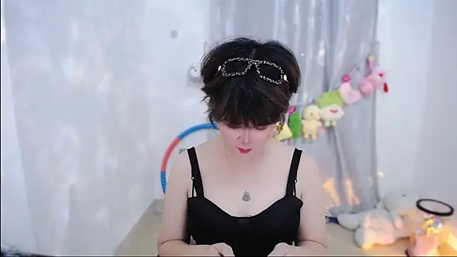 Fan ting online show from October 2025 02:45:01 AM