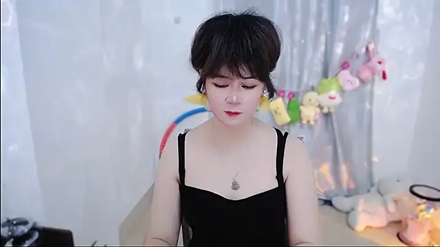 Fan ting online show from October 2025 02:47:02 AM