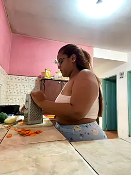 Evabigass online show from October 2025 04:52:01 PM