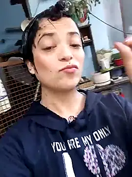 Elvishcassie  online show from February 2025 05:31:02 PM