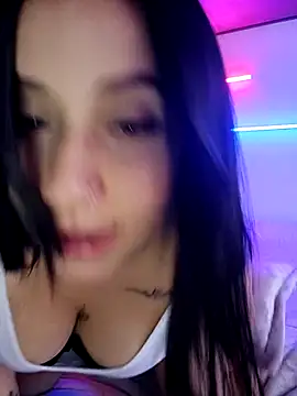 Snapshot of keyle_lewis23 chatting on December 2024 08:23:01 PM keyle lewis23 online show from December 2024 08:23:01 PM