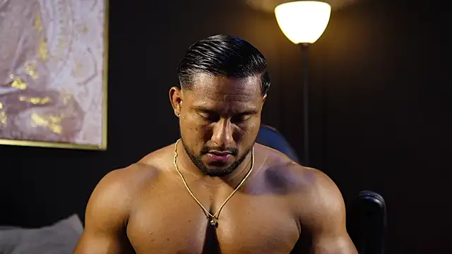 Snapshot of CallumMuscle chatting on May 2026 01:24:01 AM CallumMuscle online show from May 2026 01:24:01 AM