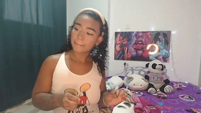 evafoxs online show from February 2025 03:37:02 PM