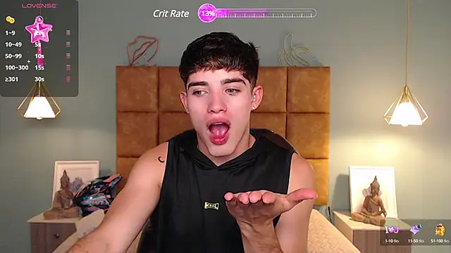 AlejooTwink online show from January 2025 10:43:02 PM