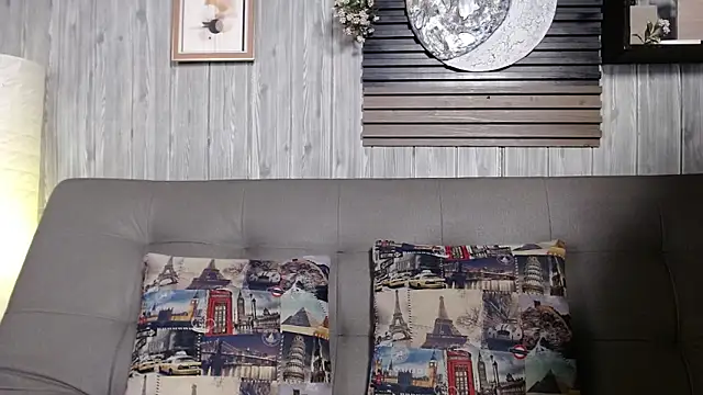 Layla 707 online show from February 2026 06:35:02 PM