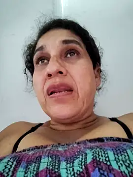 siri duque online show from February 2025 07:09:01 PM