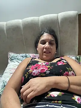 siri duque online show from April 2026 03:15:01 AM