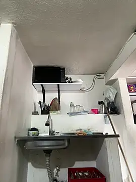 siri duque online show from April 2026 03:01:01 PM