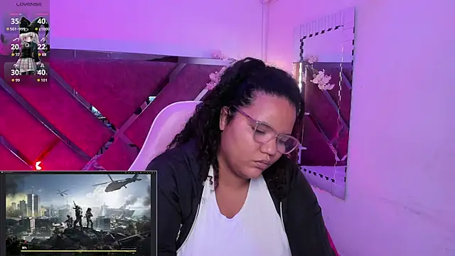 MhiaRey online show from January 2026 01:38:01 PM