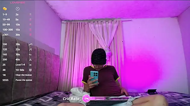 Yellowpokemon23 online show from April 2026 08:23:01 PM