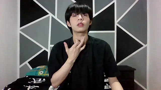 Snapshot of seung_vinblue chatting on November 2025 10:21:01 PM seung vinblue online show from November 2025 10:21:01 PM